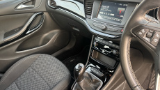 Vauxhall Astra 1.4T 16V 150 SRi 5dr Petrol Hatchback